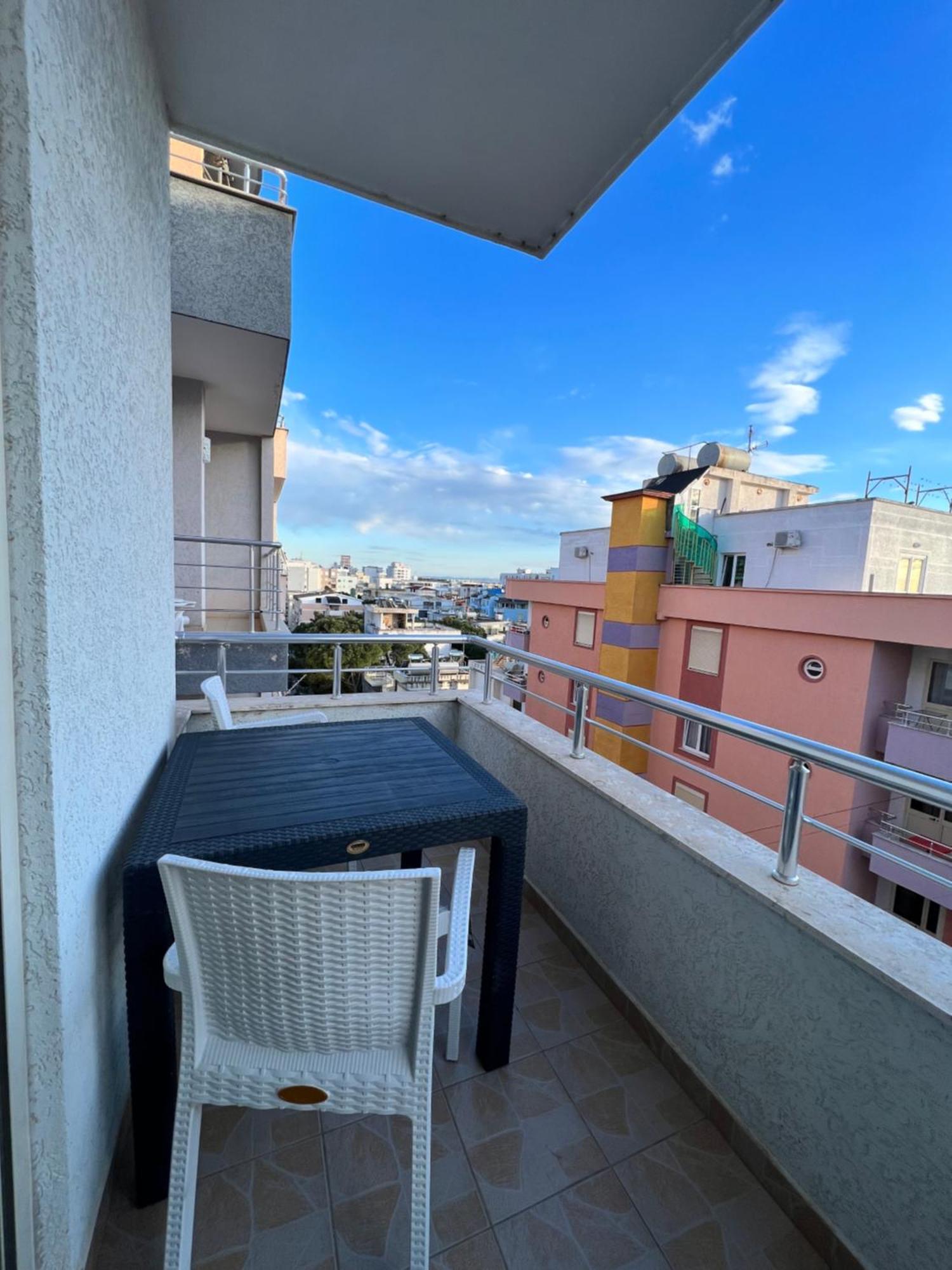 Lunasol Seaside Apartments Durrës Eksteriør billede