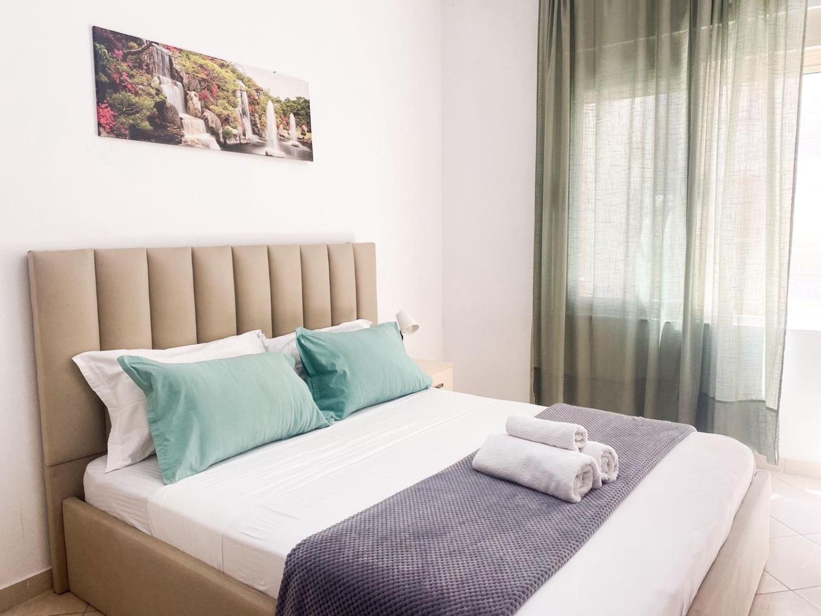 Lunasol Seaside Apartments Durrës Eksteriør billede