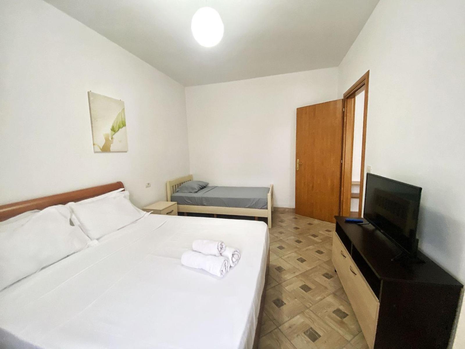 Lunasol Seaside Apartments Durrës Eksteriør billede